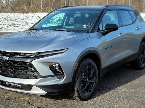 New 2026 Chevrolet Blazer LT w/ Convenience Package image 3