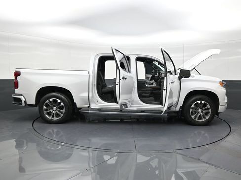 Used 2023 Chevrolet Silverado 1500 High Country w/ Technology Package RWD image 29