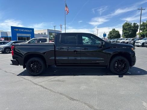 New 2026 Chevrolet Silverado 1500 High Country w/ High Country Premium Package AWD/4WD image 8