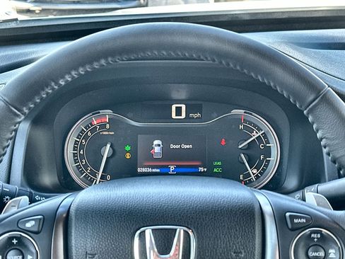 Used 2023 Honda Ridgeline RTL image 17