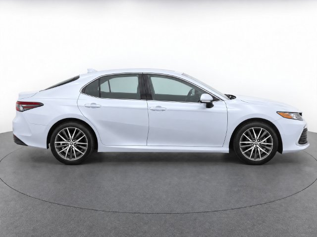 Used 2022 Toyota Camry XLE w/ Protection Package (Q2) (TMS) FWD image 8