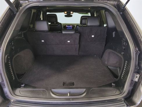 Used 2020 Jeep Grand Cherokee Limited RWD image 14