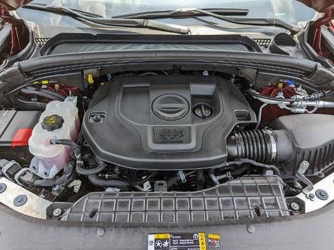 Used 2022 Jeep Grand Cherokee Overland image 8