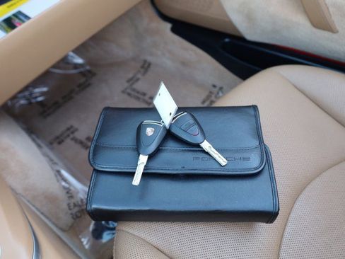 Used 2009 Porsche 911 Carrera S image 36