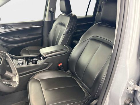 Used 2023 Jeep Grand Cherokee L Limited AWD/4WD image 13