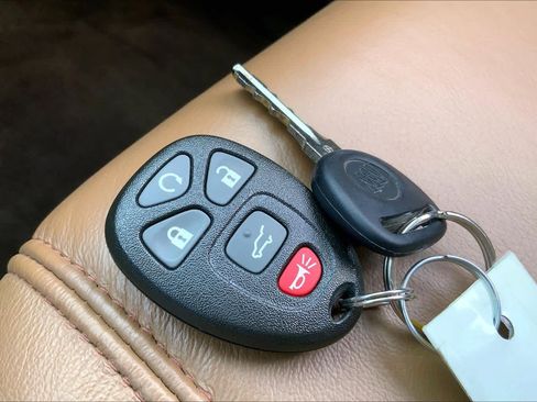 Used 2016 Buick Enclave Premium image 15