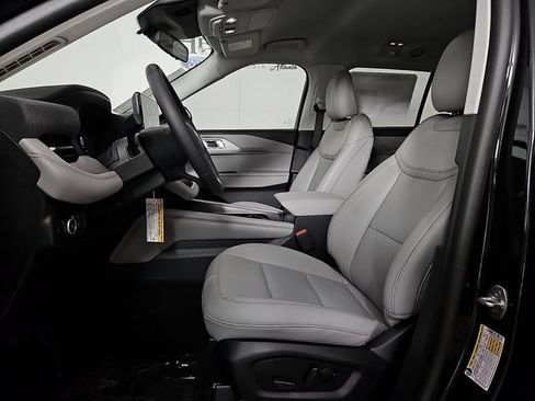 Used 2026 Ford Explorer Active w/ Active Comfort Package RWD image 13