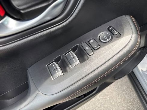 Certified 2024 Honda HR-V Sport image 10