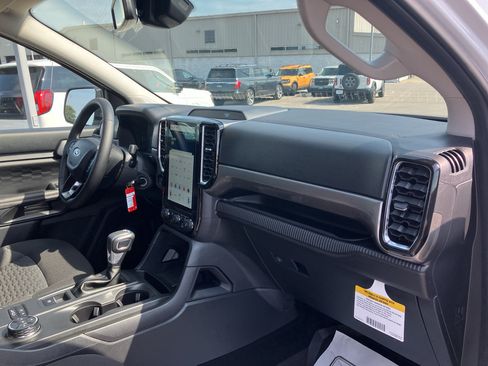 New 2026 Ford Ranger XLT w/ FX4 Off-Road Package AWD/4WD image 22