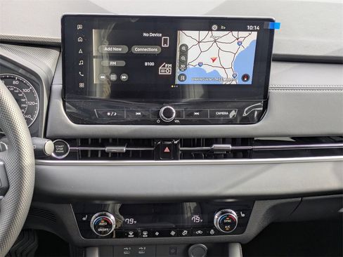 New 2026 Mitsubishi Outlander SE image 19