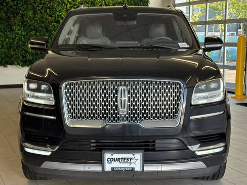 Used 2019 Lincoln Navigator L Reserve image 9