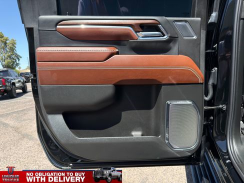 Used 2024 GMC Sierra 2500 Denali Ultimate w/ Max Trailering Package AWD/4WD image 21