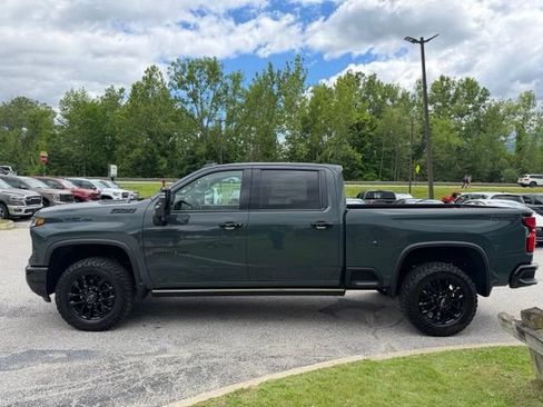 New 2026 Chevrolet Silverado 3500 LTZ w/ LTZ Plus Package AWD/4WD image 6