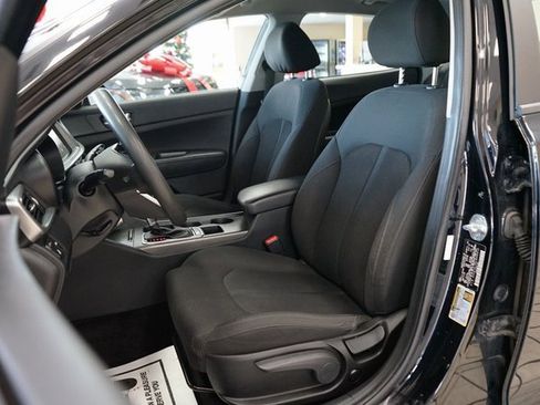 Used 2020 Kia Optima LX image 2