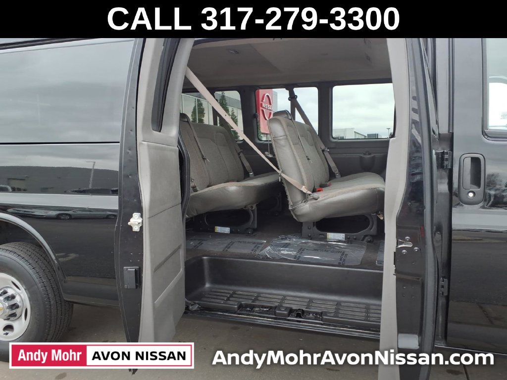 Used 2025 Chevrolet Express 3500 LT w/ LT Preferred Equipment Group RWD image 32