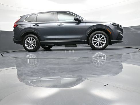 Certified 2025 Honda CR-V EX image 28