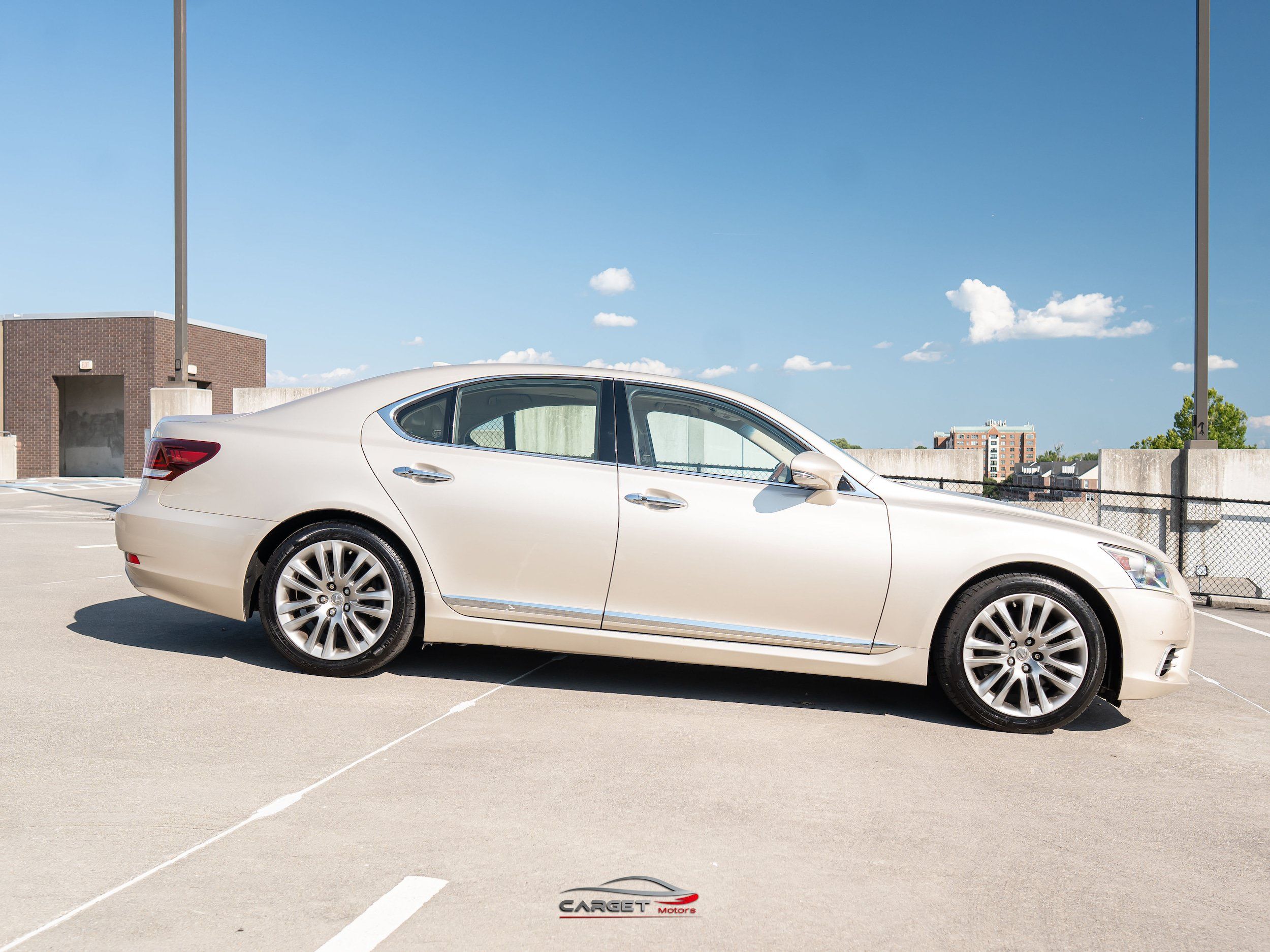 Used 2015 Lexus LS 460 AWD w/ Comfort Package image 8