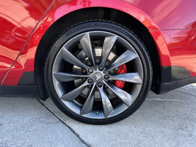 Used 2015 Tesla Model S 85D AWD/4WD image 11