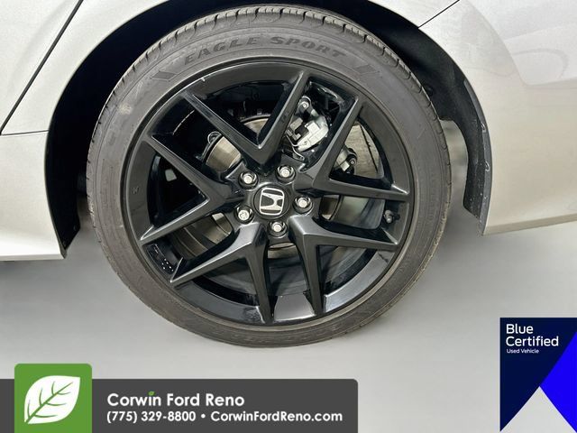 Used 2025 Honda Civic Sport image 32