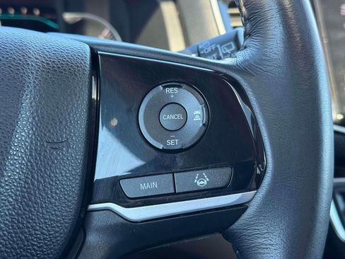 Used 2021 Honda Pilot Touring image 23