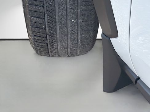 Used 2019 Toyota RAV4 LE image 41