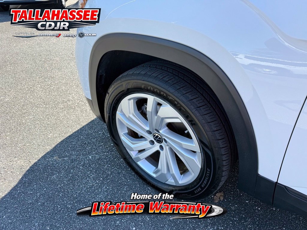 Used 2023 Volkswagen Atlas SE w/ Panoramic Sunroof Package FWD image 14