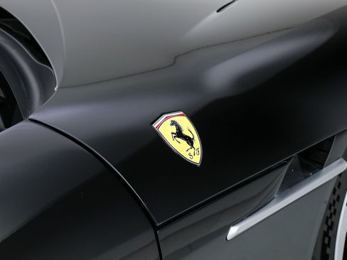 Used 2025 Ferrari 12Cilindri RWD image 21