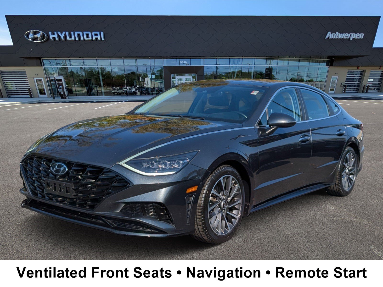 Used 2022 Hyundai Sonata Limited FWD image 1