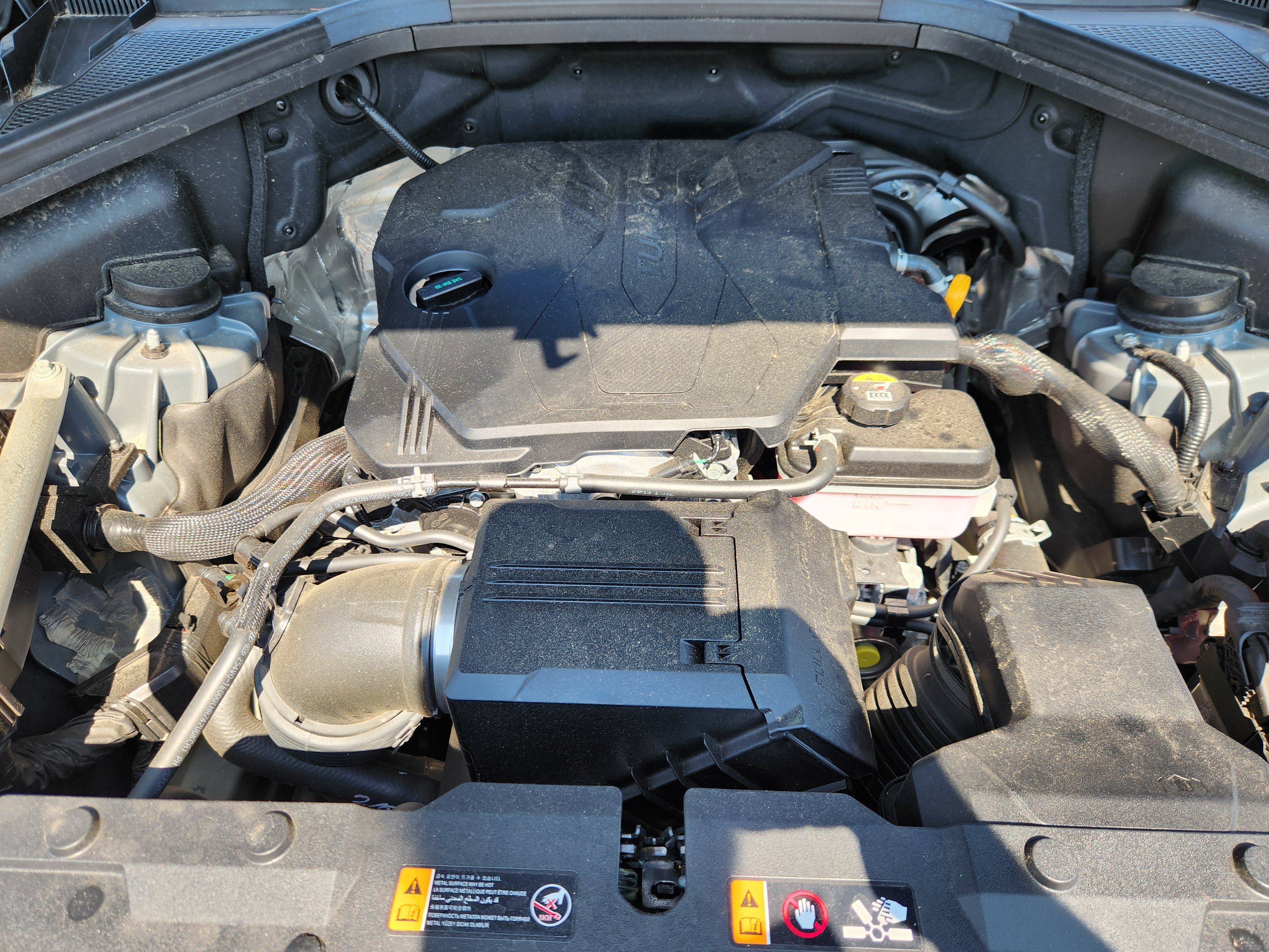 Used 2025 Genesis GV80 2.5T Standard AWD/4WD image 18