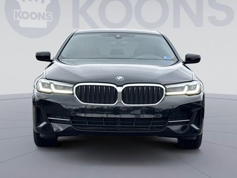 Used 2022 BMW 530i w/ Premium Package image 11