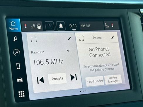 Used 2024 Chrysler Voyager LX image 19