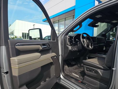 New 2026 Chevrolet Silverado 2500 ZR2 w/ LPO, Dark Essentials Package AWD/4WD image 23