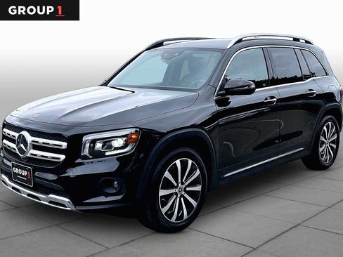 Certified 2022 Mercedes-Benz GLB 250 4MATIC image 1
