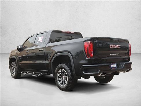 Used 2024 GMC Sierra 1500 AT4 w/ Technology Package AWD/4WD image 7