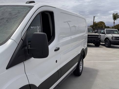 New 2026 Ford Transit 250 Low Roof RWD image 9
