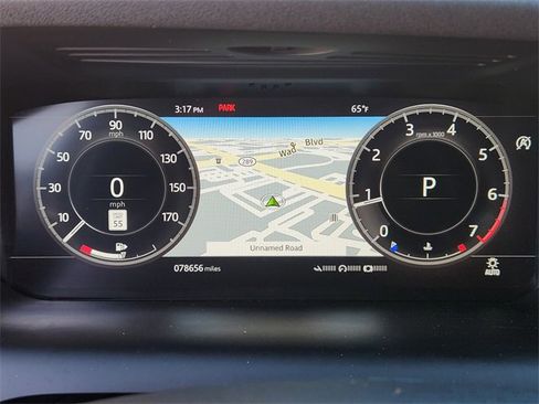 Used 2020 Land Rover Discovery Sport SE R-Dynamic image 15