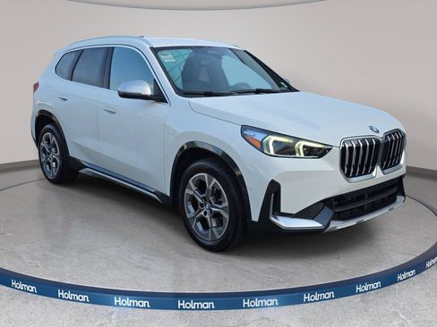 Used 2024 BMW X1 xDrive28i w/ Convenience Package AWD/4WD image 4