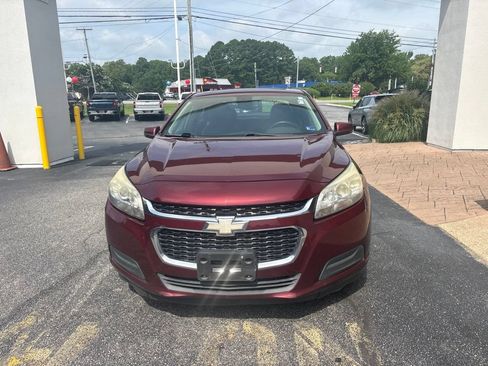 Used 2016 Chevrolet Malibu LT w/ Power Convenience Package FWD image 6