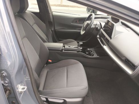 Used 2024 Toyota Prius LE image 22