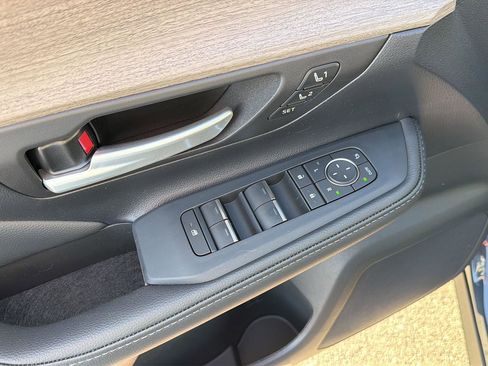 New 2026 Toyota Grand Highlander Limited image 34