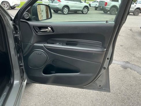 Used 2022 Dodge Durango R/T RWD image 16