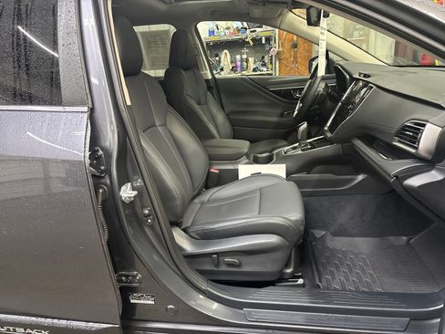 Certified 2025 Subaru Outback Limited image 46