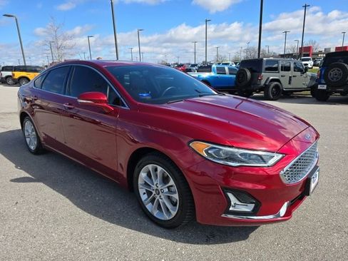 Certified 2019 Ford Fusion Energi Titanium image 7