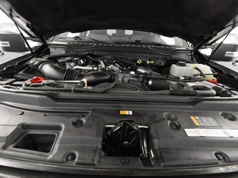 Used 2018 Ford F250 XLT w/ XLT Premium Package image 38