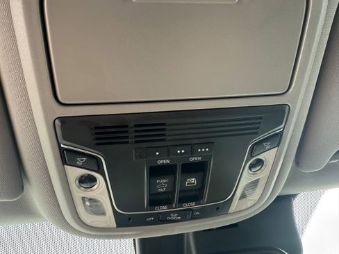 Used 2020 Honda Ridgeline RTL-E image 17