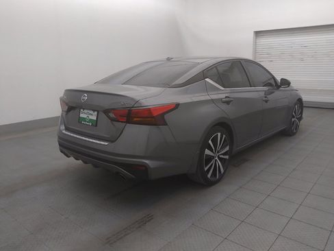 Used 2021 Nissan Altima 2.5 SR w/ SR Premium Package FWD image 9