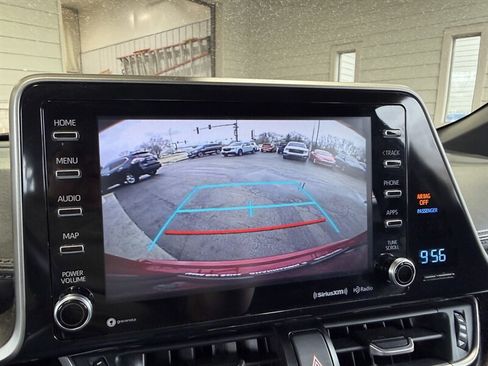 Used 2019 Toyota C-HR XLE image 25