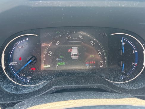Used 2023 Toyota RAV4 XLE AWD/4WD image 11