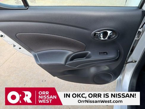 Used 2017 Nissan Versa SV image 15