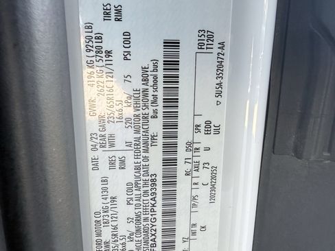 Used 2023 Ford Transit 350 XLT image 69